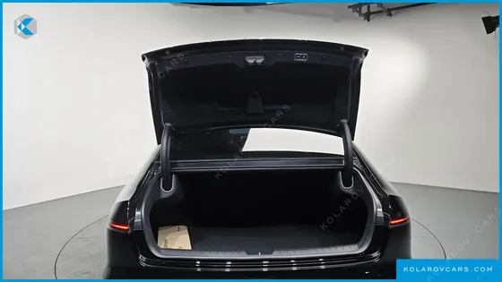 HYUNDAI GRANDEUR PREMIUM