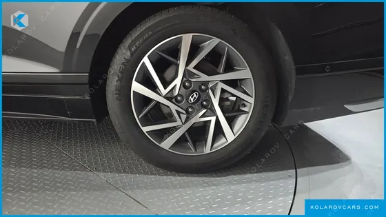 HYUNDAI GRANDEUR PREMIUM
