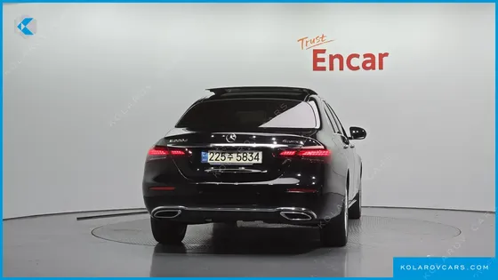 MERCEDES E-CLASS E220D 4MATIC EXCLUSIVE