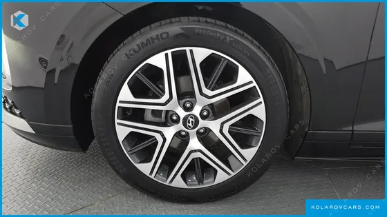 HYUNDAI GRANDEUR EXCLUSIVE