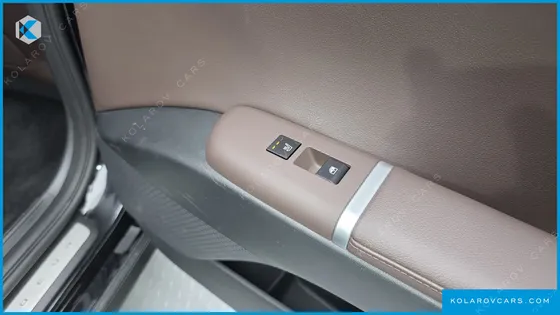 HYUNDAI GRANDEUR PREMIUM