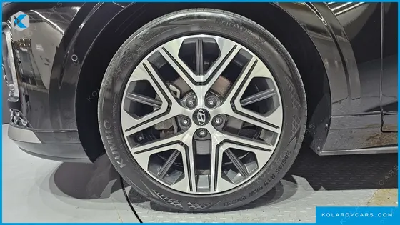 HYUNDAI GRANDEUR EXCLUSIVE