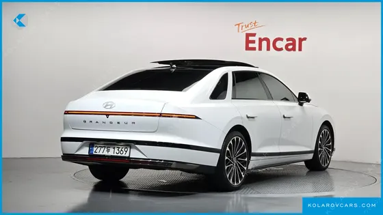 HYUNDAI GRANDEUR CALLIGRAPHY