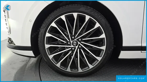 HYUNDAI GRANDEUR CALLIGRAPHY