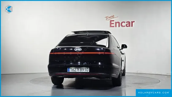 HYUNDAI GRANDEUR CALLIGRAPHY
