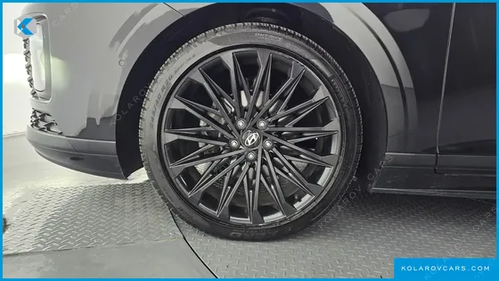 HYUNDAI GRANDEUR CALLIGRAPHY