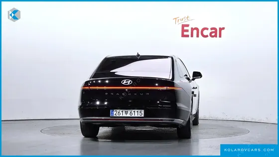 HYUNDAI GRANDEUR PREMIUM