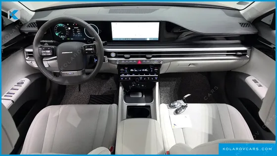 HYUNDAI GRANDEUR PREMIUM