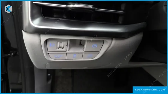 HYUNDAI GRANDEUR PREMIUM