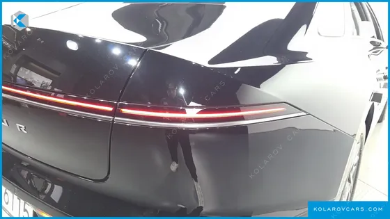 HYUNDAI GRANDEUR PREMIUM