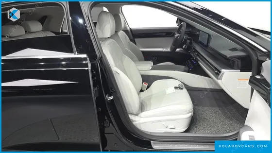 HYUNDAI GRANDEUR PREMIUM