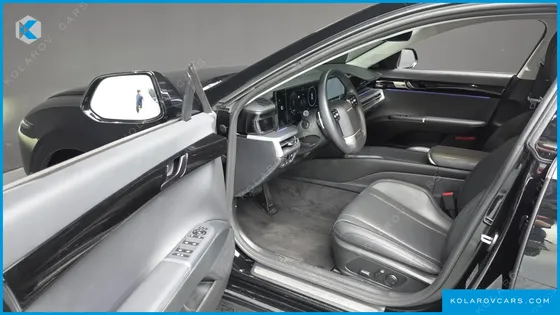 HYUNDAI GRANDEUR PREMIUM