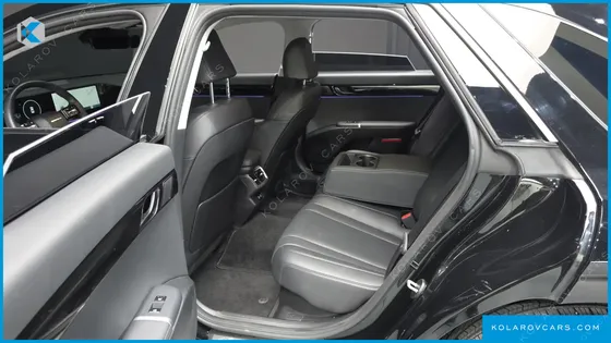HYUNDAI GRANDEUR PREMIUM