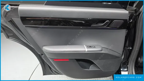 HYUNDAI GRANDEUR PREMIUM