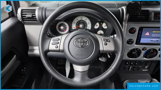 TOYOTA FJ CRUISER 4WD V6