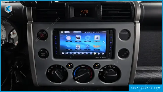 TOYOTA FJ CRUISER 4WD V6