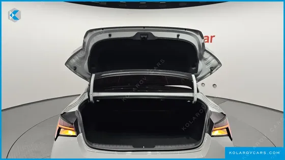HYUNDAI ELANTRA (AVANTE) 2.0 N