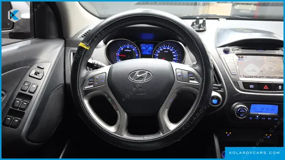 HYUNDAI TUCSON DIESEL 2WD LX20