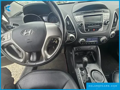 HYUNDAI TUCSON DIESEL 2WD LX20