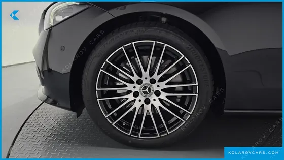 MERCEDES C-CLASS C300 4MATIC AVANTGARDE