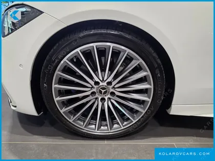 MERCEDES C-CLASS C300 4MATIC AMG LINE