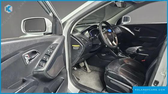 HYUNDAI TUCSON DIESEL 2WD X20