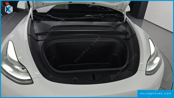 TESLA MODEL Y LONG RANGE AWD