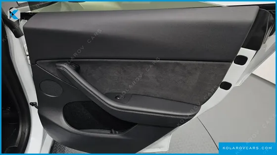 TESLA MODEL Y LONG RANGE AWD