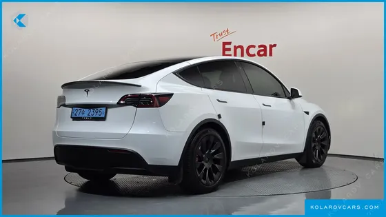 TESLA MODEL Y RWD