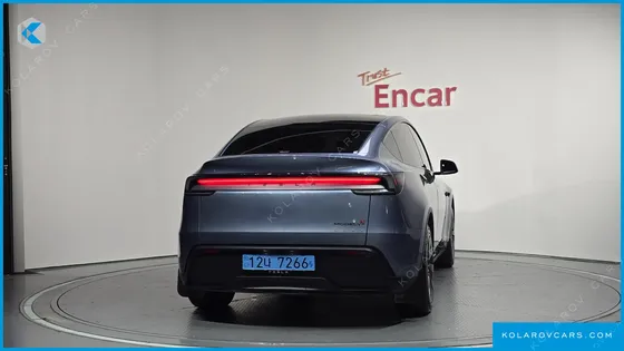 TESLA MODEL Y RWD