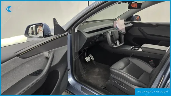 TESLA MODEL Y RWD