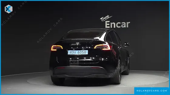 TESLA MODEL Y RWD