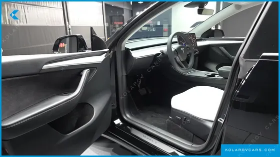 TESLA MODEL Y RWD