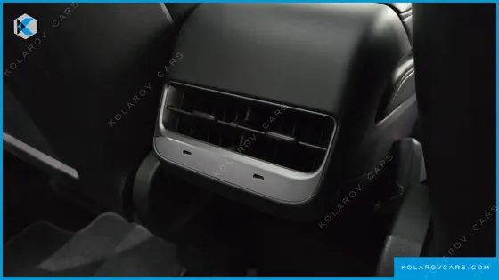 TESLA MODEL Y STANDARD RANGE RWD