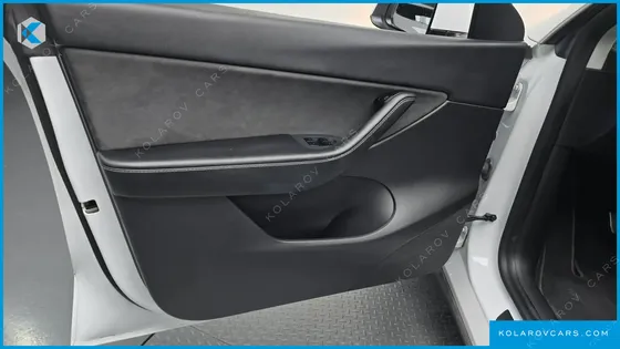 TESLA MODEL Y STANDARD RANGE RWD