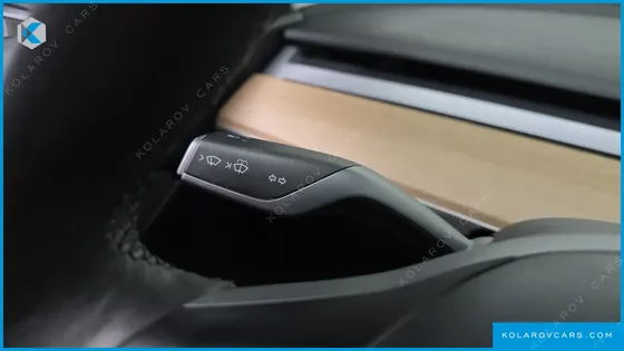 TESLA MODEL Y STANDARD RANGE RWD