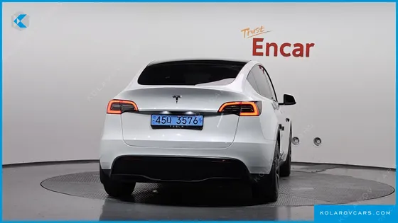 TESLA MODEL Y RWD