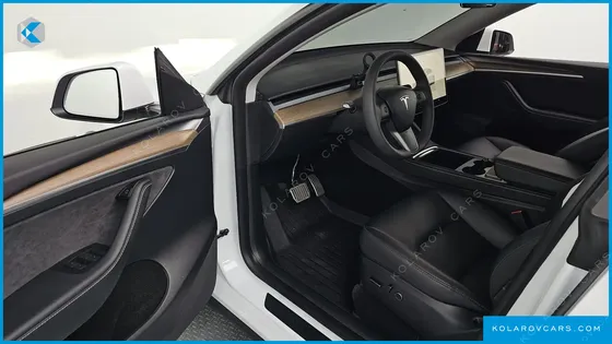 TESLA MODEL Y RWD