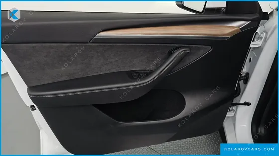TESLA MODEL Y RWD