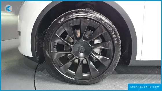 TESLA MODEL Y LONG RANGE AWD