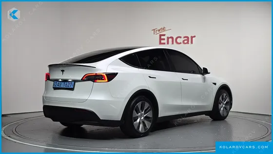 TESLA MODEL Y RWD