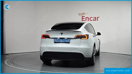 TESLA MODEL Y RWD