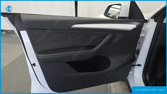 TESLA MODEL Y RWD