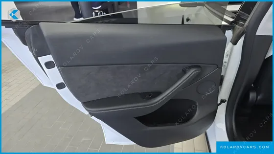 TESLA MODEL Y RWD