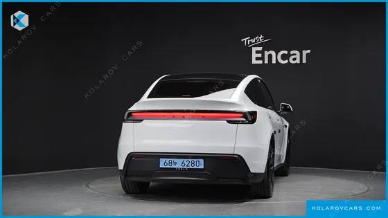 TESLA MODEL Y RWD