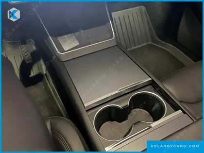 TESLA MODEL Y RWD