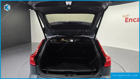 VOLVO V60 B5 ULTIMATE AWD