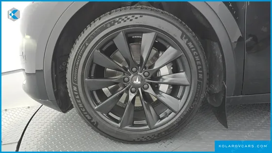 TESLA MODEL Y RWD