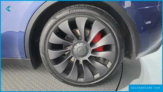 TESLA MODEL Y PERFORMANCE AWD