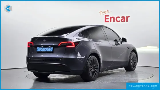 TESLA MODEL Y RWD